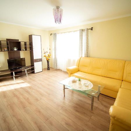 L&R Modern Apartment Otelu Rosu Dış mekan fotoğraf